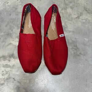 NEW Toms Women's 6.5  Shoes Flats Slip On Canvas Red Recycled